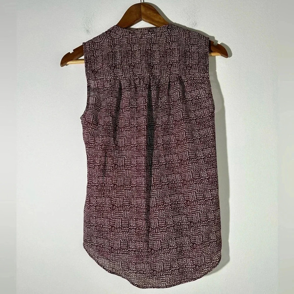 New York & Company Wrap Top - Picture 2 of 3